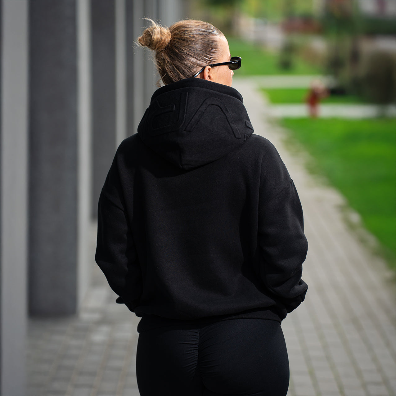 Signature Hoodie Onyx Black